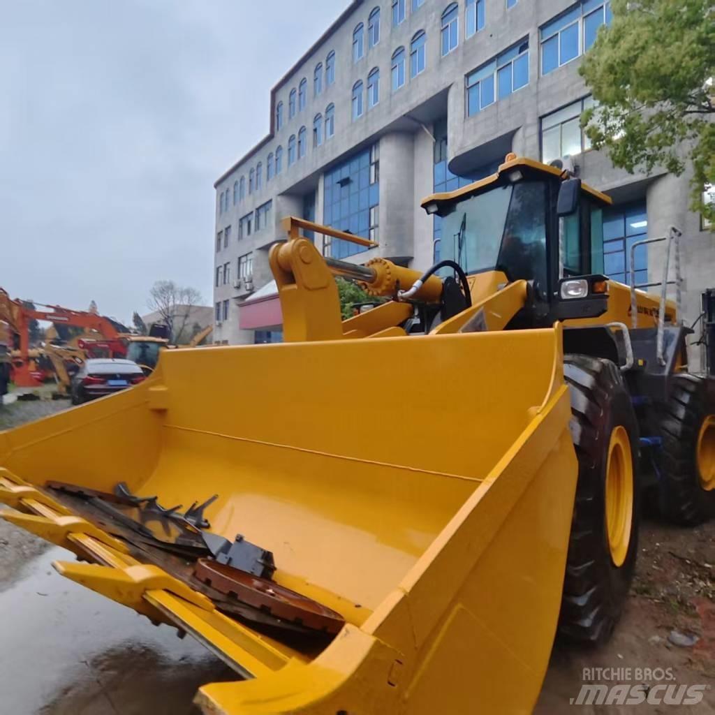 SDLG 958F Колесни товарачи