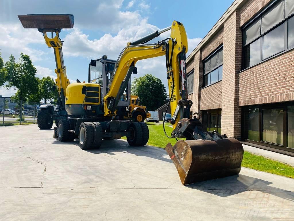 Wacker Neuson 6503 Колесни екскаватори