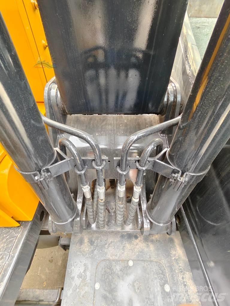 Hyundai R 150 W Колесни екскаватори