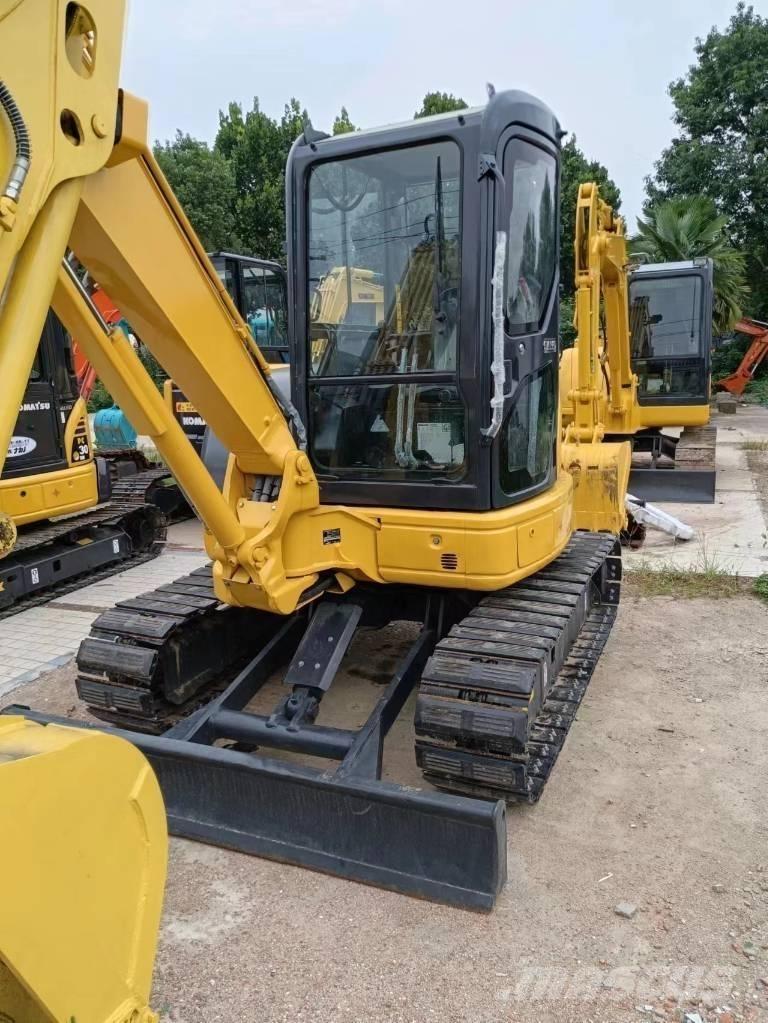 Komatsu PC 30 Мини екскаватори < 7 т
