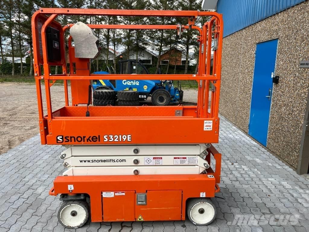 Snorkel S 3219 E Ножични работни платформи