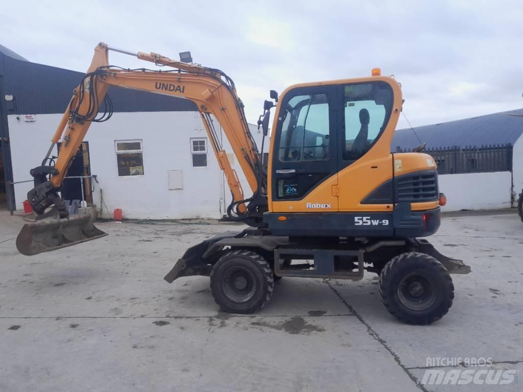 Hyundai R55 W-9 Колесни екскаватори