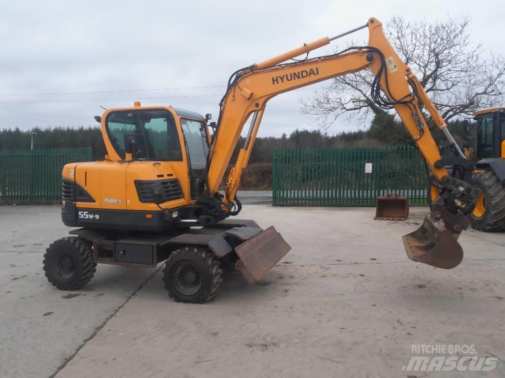 Hyundai R55 W-9 Колесни екскаватори