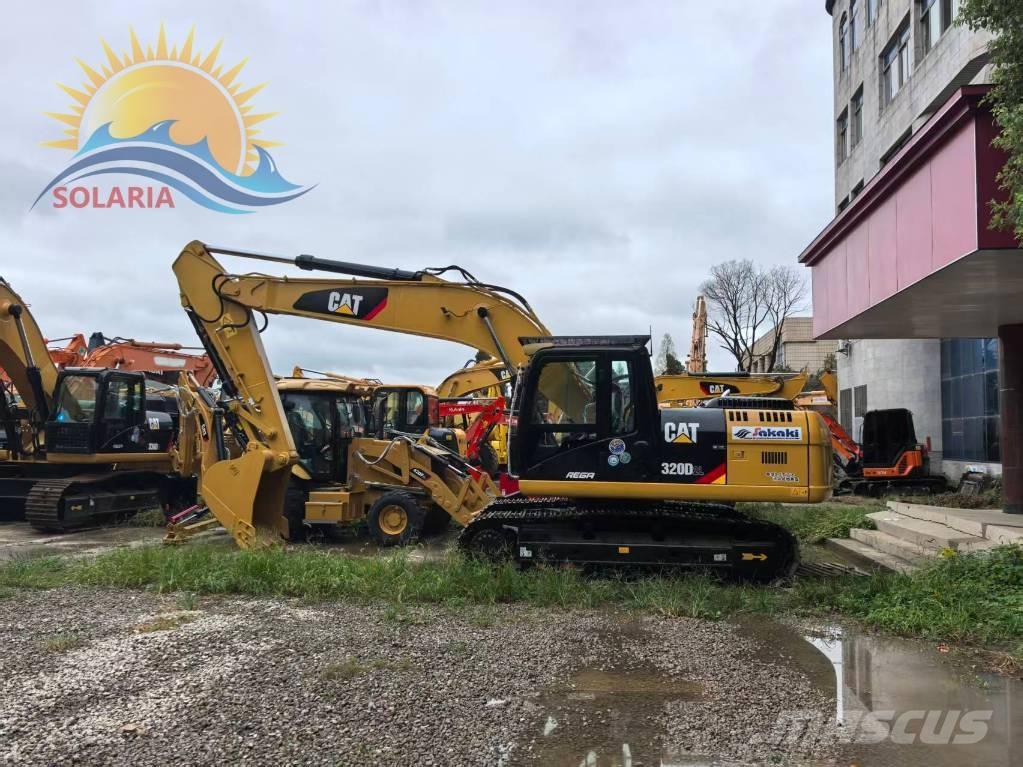 CAT 320 D Верижен екскаватор