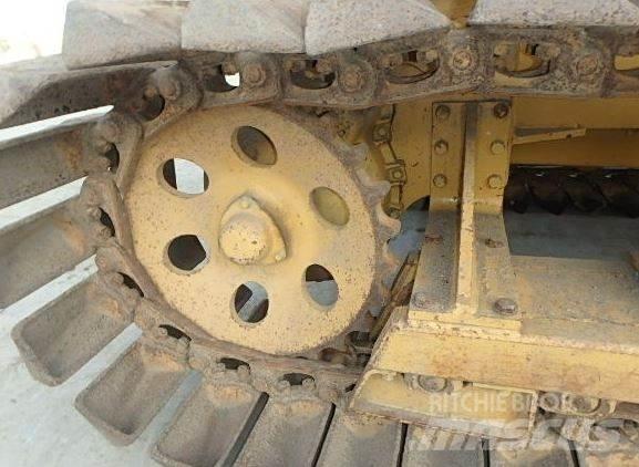 Mitsubishi BD2G Верижни булдозери
