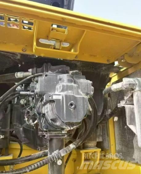 Komatsu 360-8MO Верижен екскаватор