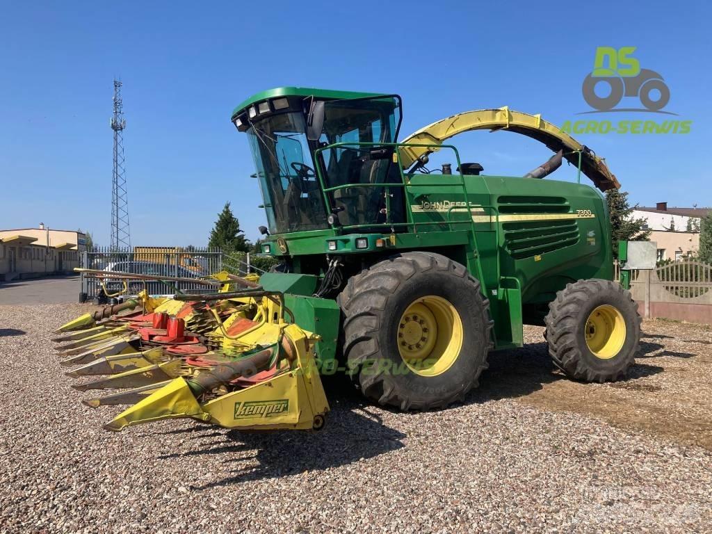 John Deere 7300 Самоходни фуражири