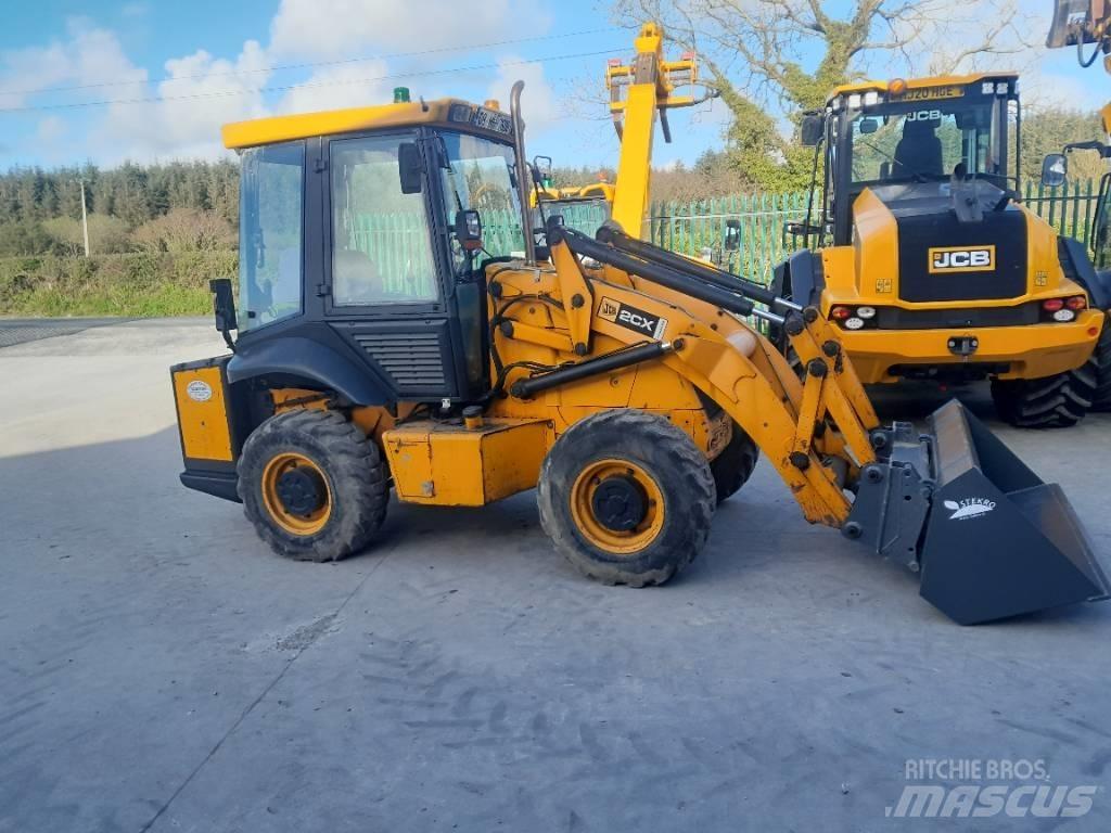 JCB 2 CX Колесни товарачи