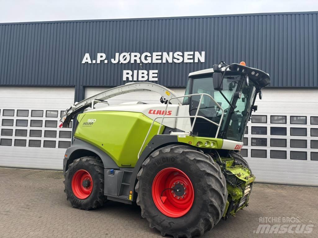 CLAAS Jaguar 960 4WD Самоходни фуражири