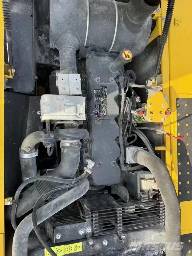 Komatsu PC 220 Верижен екскаватор