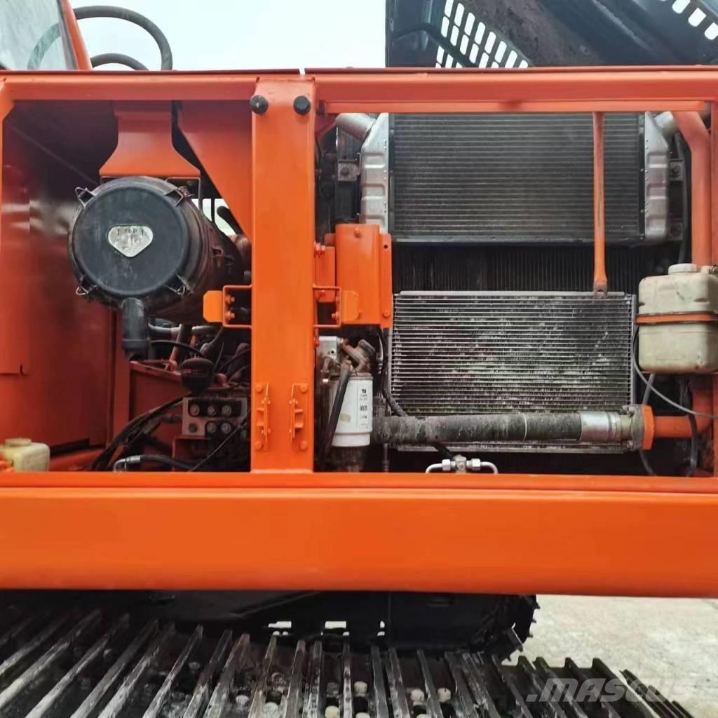Doosan DX 225 LC Верижен екскаватор