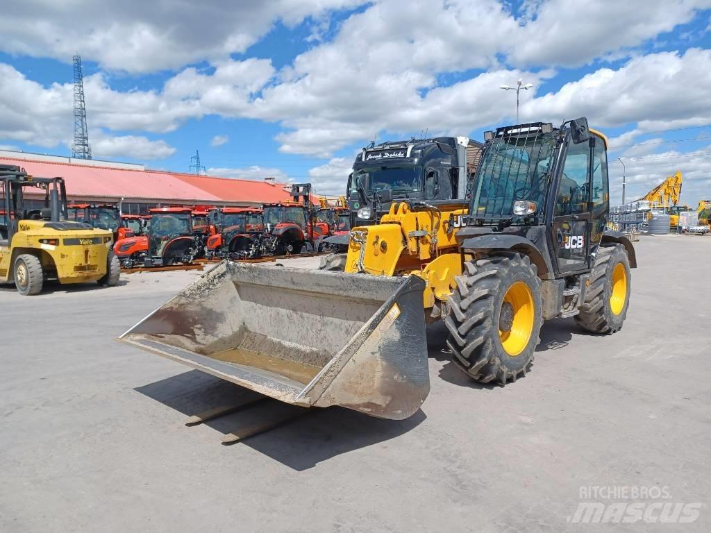 JCB 535-95 Телескопични товарачи