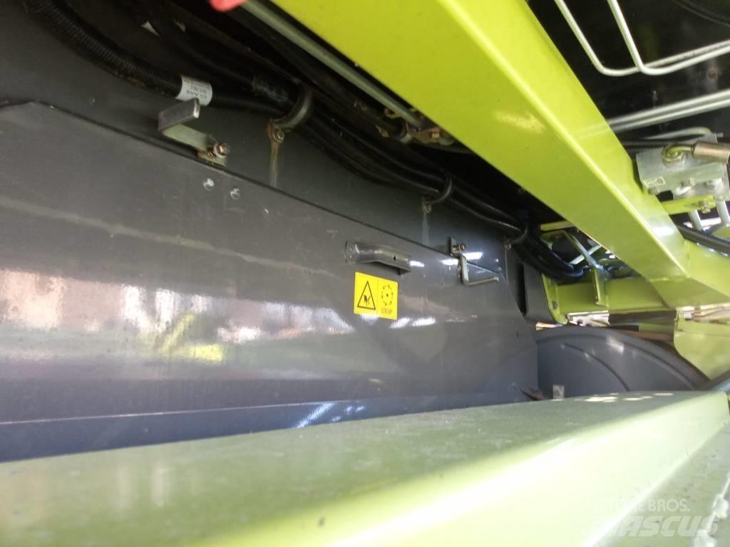 CLAAS Lexion 620 Комбайни