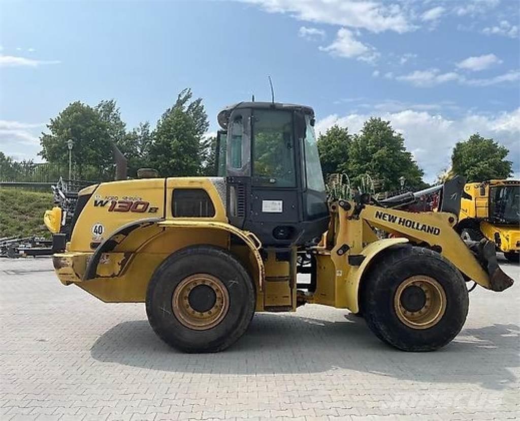 New Holland W 130B Колесни товарачи