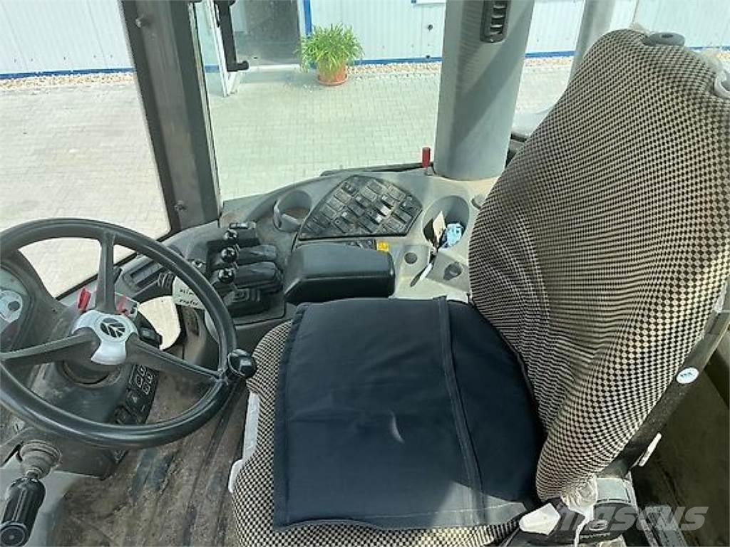 New Holland W 130B Колесни товарачи