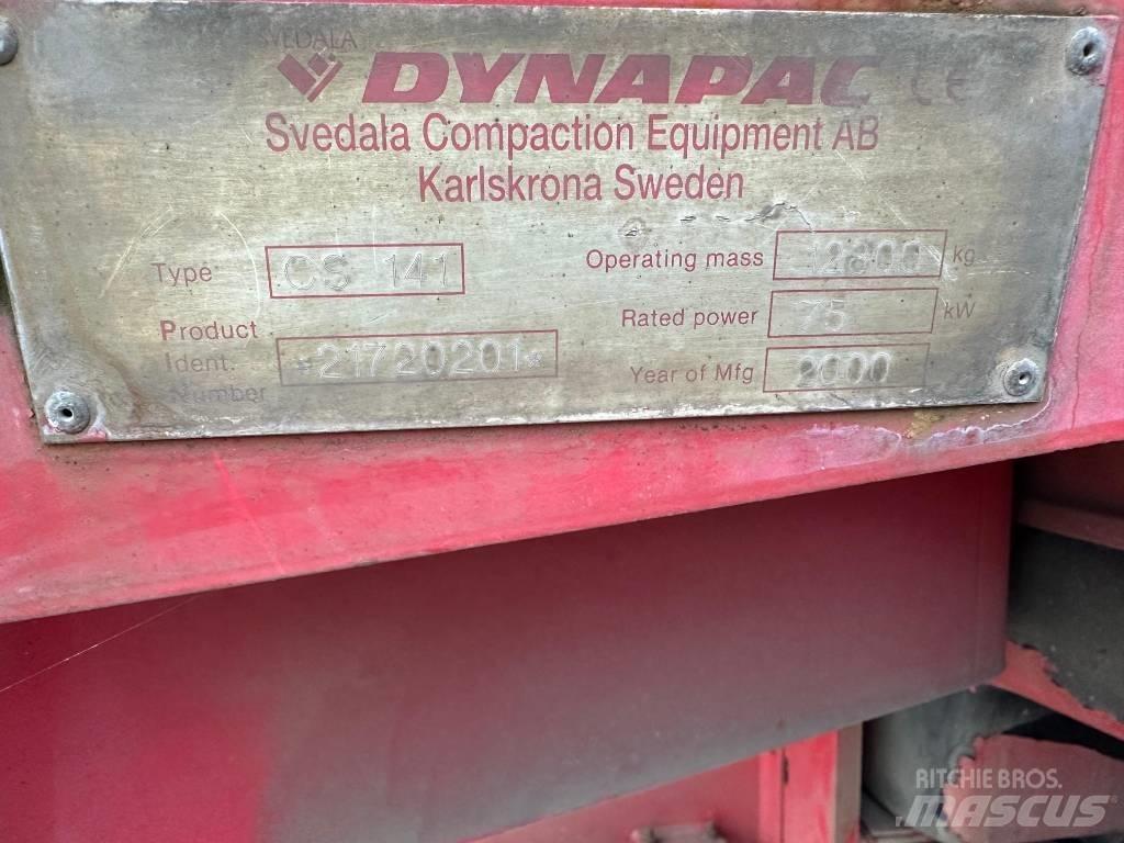 Dynapac CS 141 Двойни барабанни ролки

