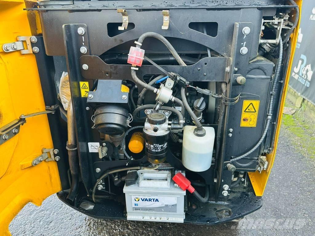 JCB 15 C-1 Мини екскаватори < 7 т