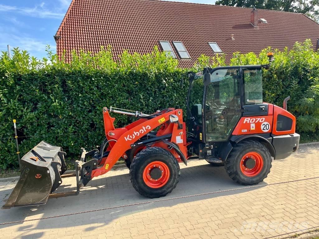 Kubota R 070 Колесни товарачи