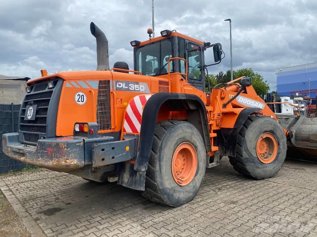 Doosan DL 350-3 Колесни товарачи
