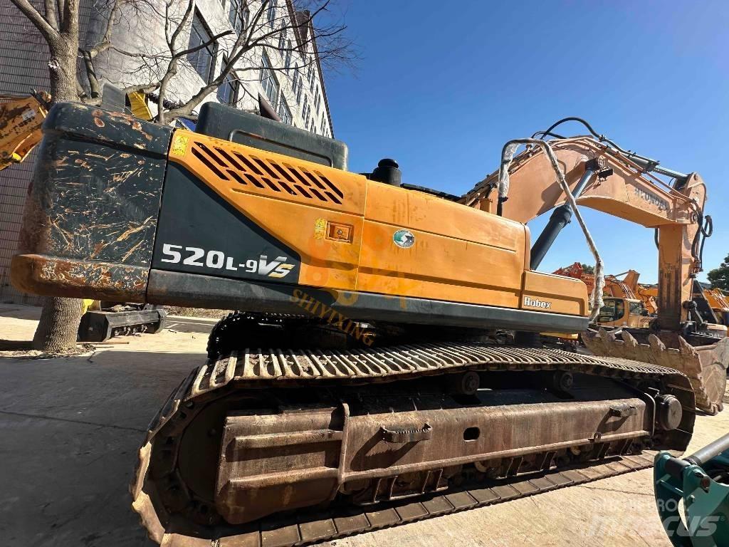Hyundai Robex 520 VS Верижен екскаватор