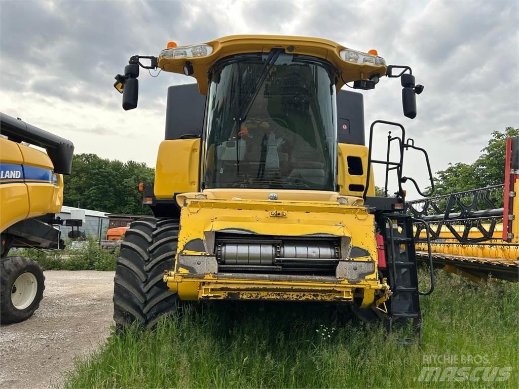 New Holland CR 980 Комбайни