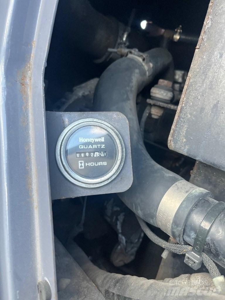 Terex RT 230-1 Кранове за тежък терен