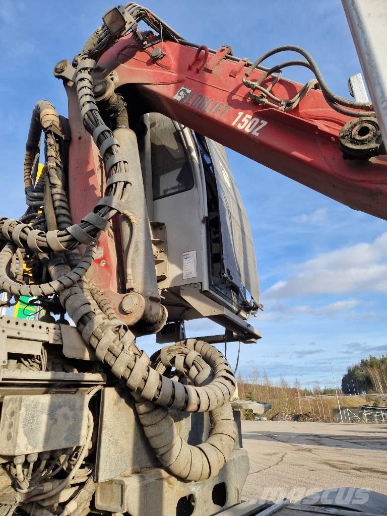 Loglift 150 ZT 95 Каранове за дървен материал