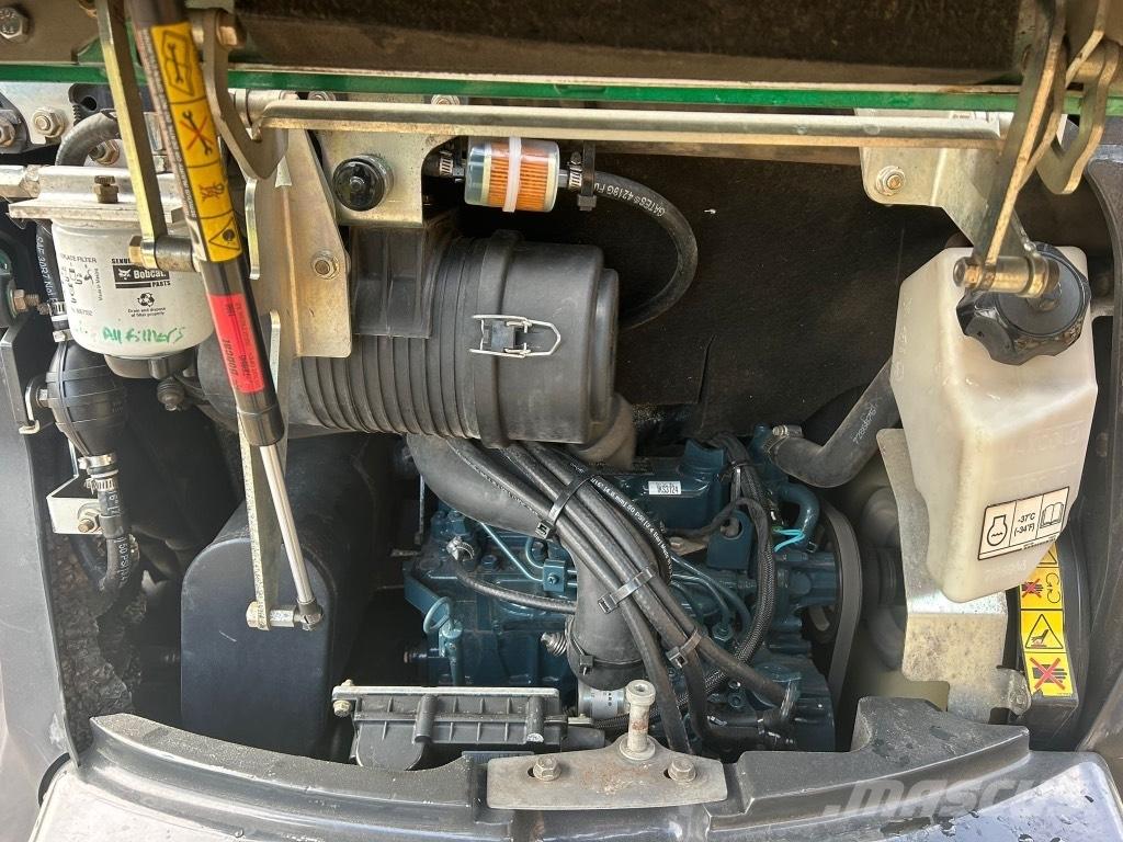 Bobcat E 27z Мини екскаватори < 7 т