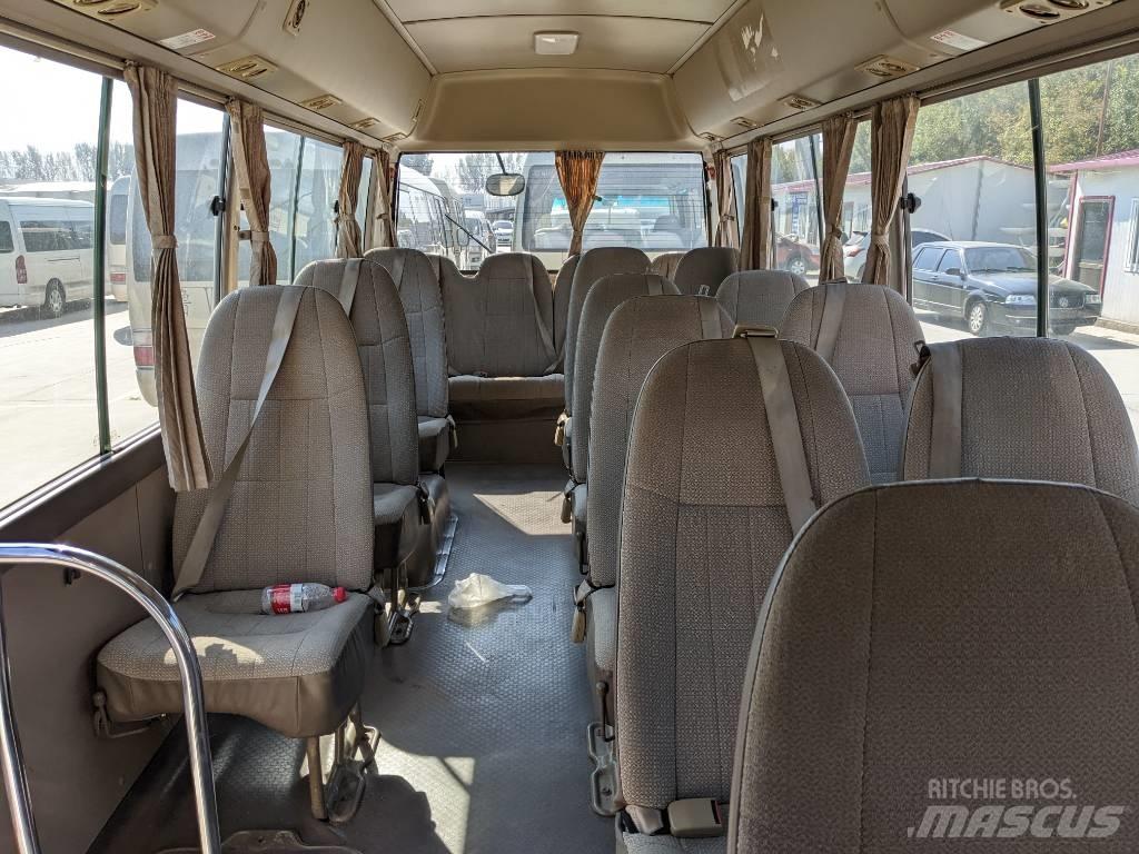 Toyota Coaster Bus Мини бусове