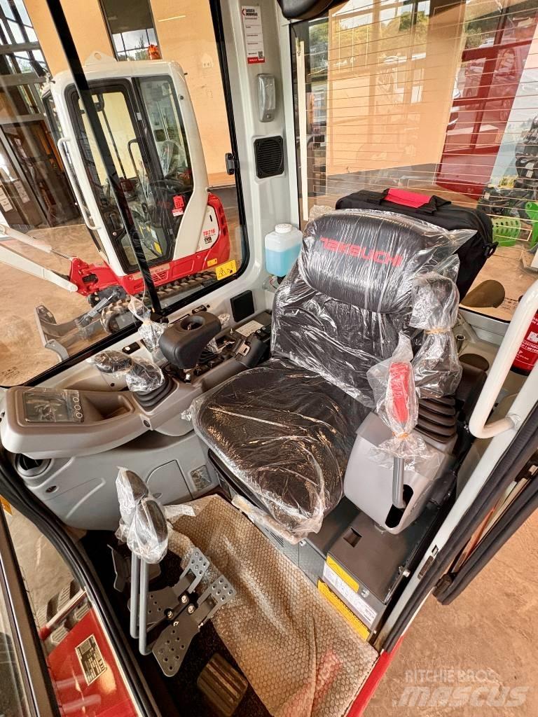 Takeuchi TB 225 Мини екскаватори < 7 т