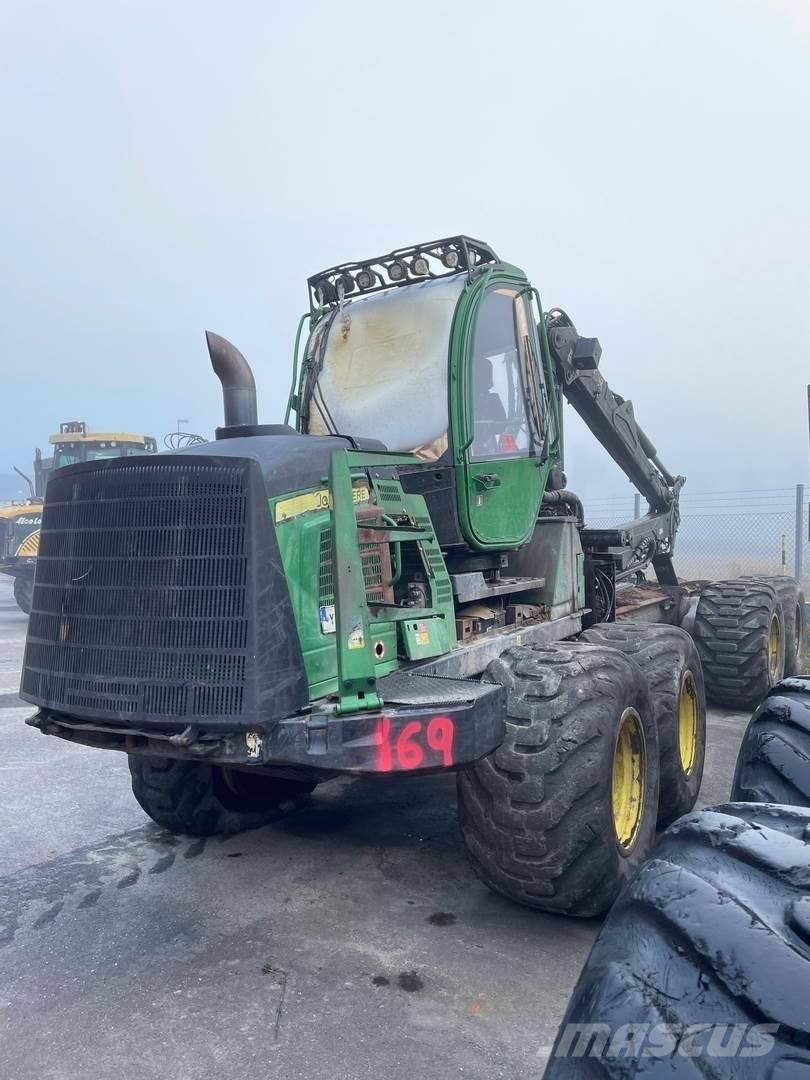 John Deere 1210E Форуардери