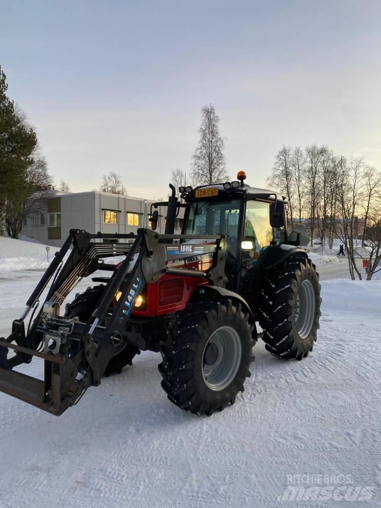 Massey Ferguson 4455 Трактори