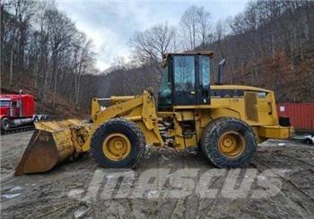 CAT 938 G II Колесни товарачи