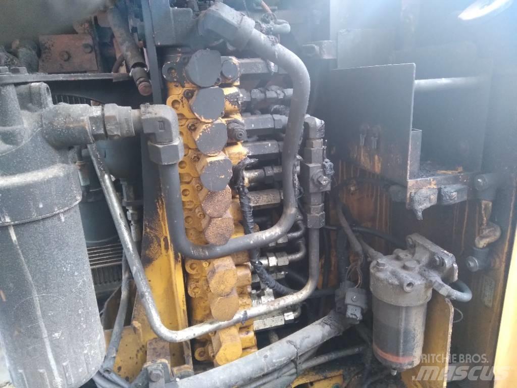 CAT 308 E 2 CR Средни екскаватори 7т - 12т