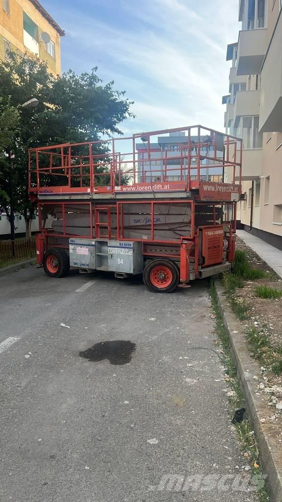 SkyJack SJ 9250 Строителни подемници