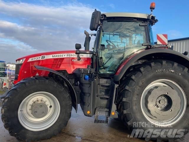 Massey Ferguson 8737 Трактори