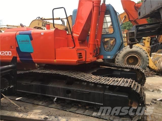 Hitachi EX 200 Верижен екскаватор