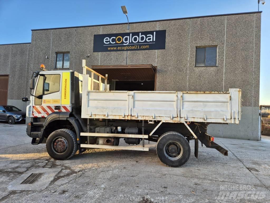 Iveco AD190T33W Самосвал