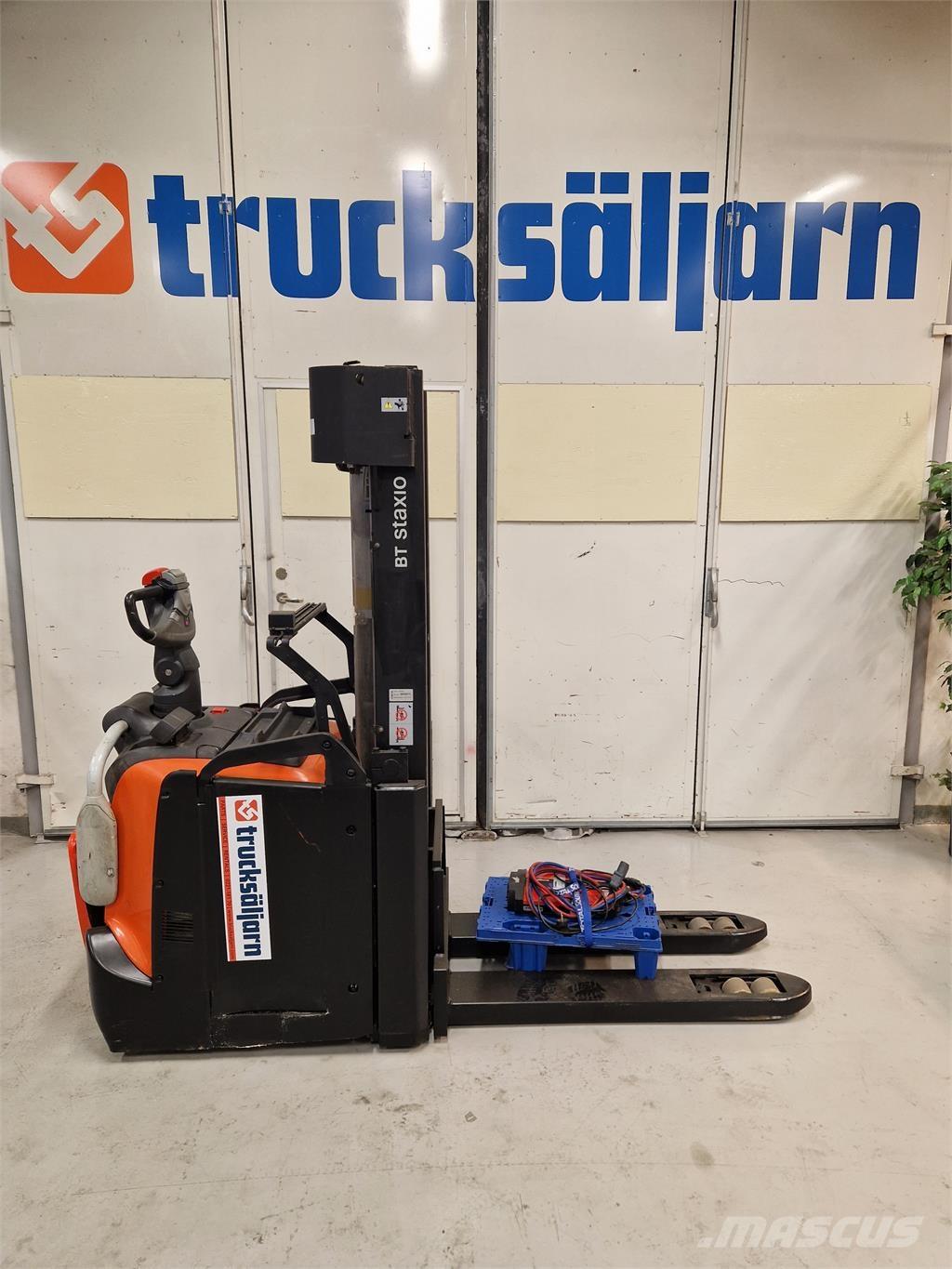 Toyota SPE160L Самоходни товарачи