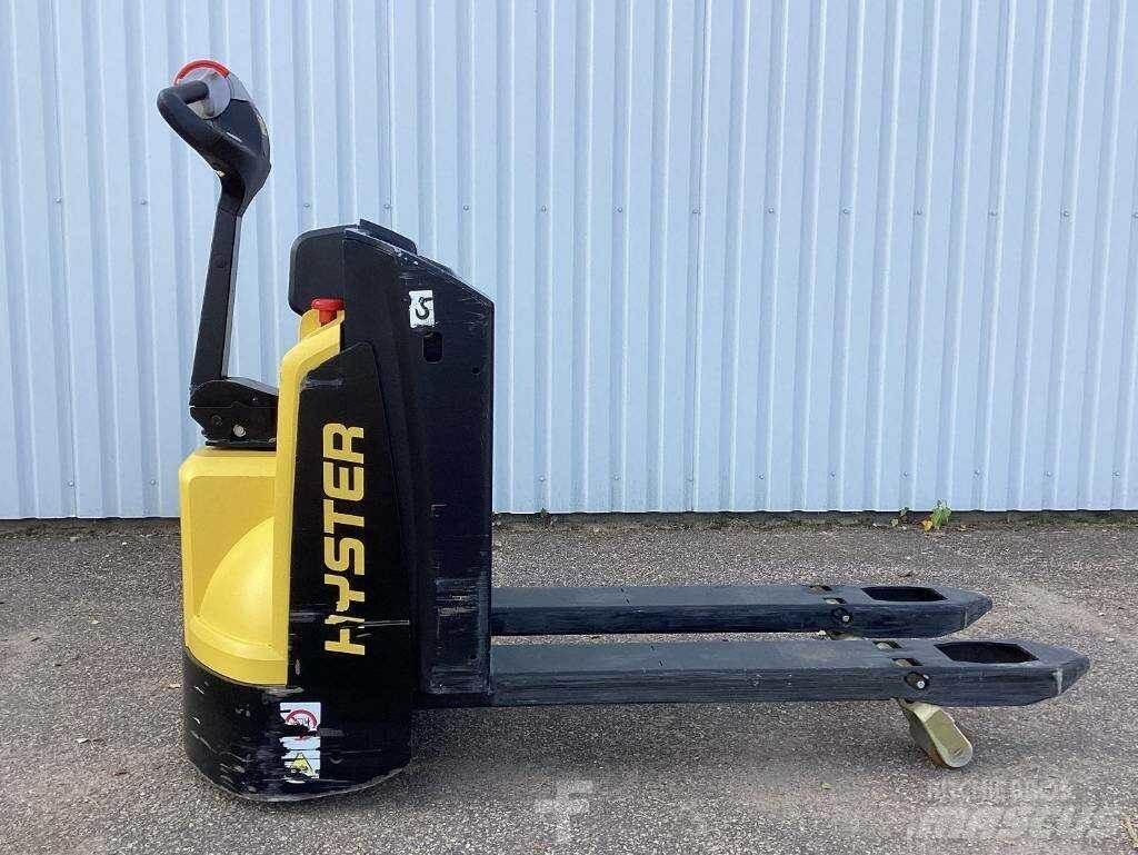Hyster P2.0 Колички високоповдигачи с теглич