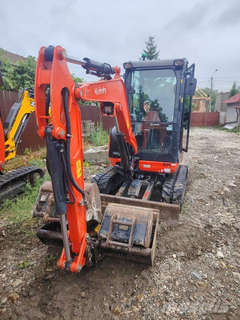 Kubota U 27-4 Мини екскаватори < 7 т