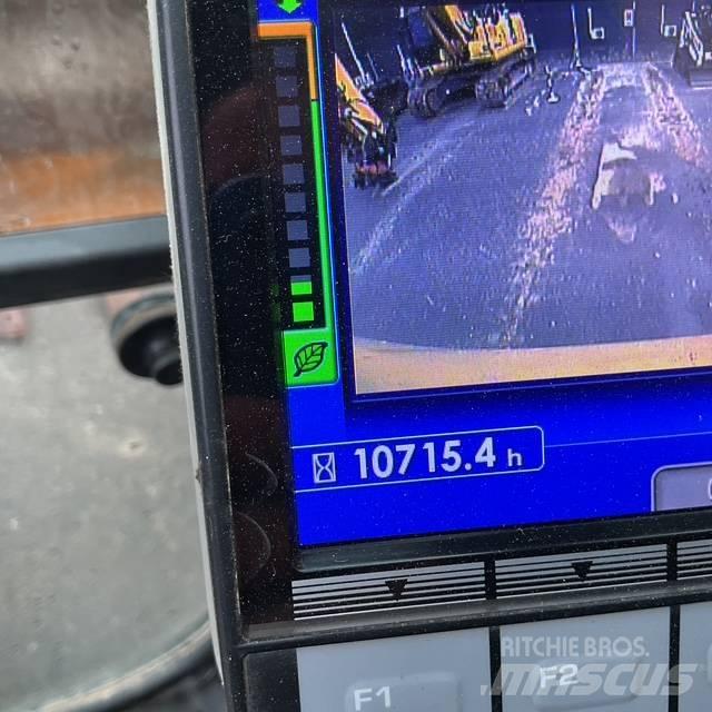 Komatsu PC240 Верижен екскаватор