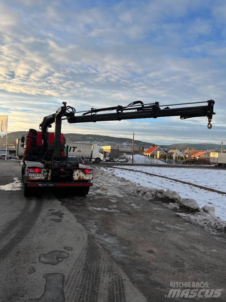 DAF cf85 Камиони с кран с кука