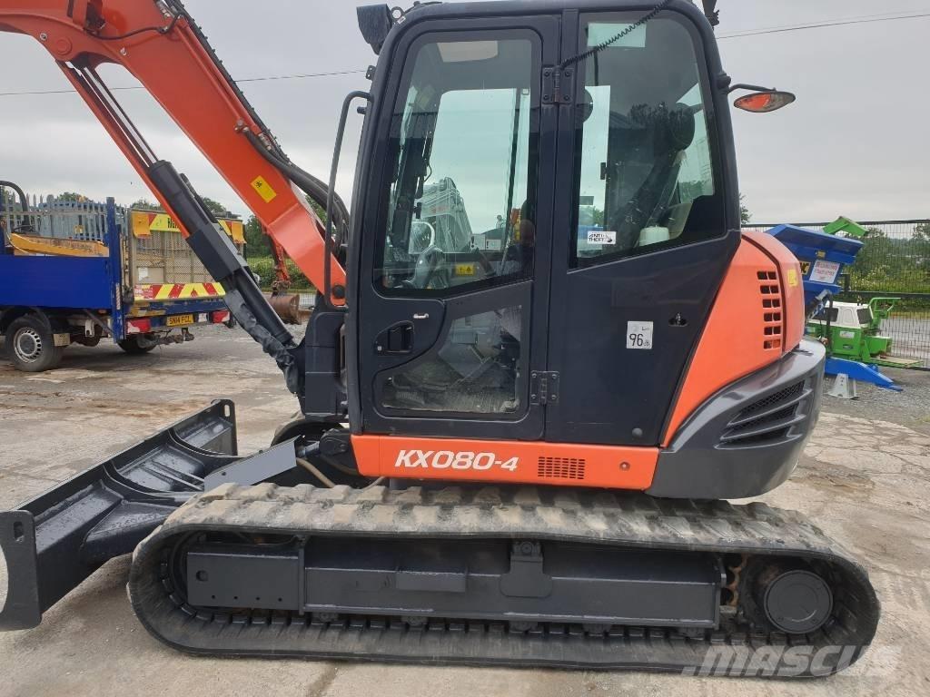 Kubota KX 080-4 Средни екскаватори 7т - 12т