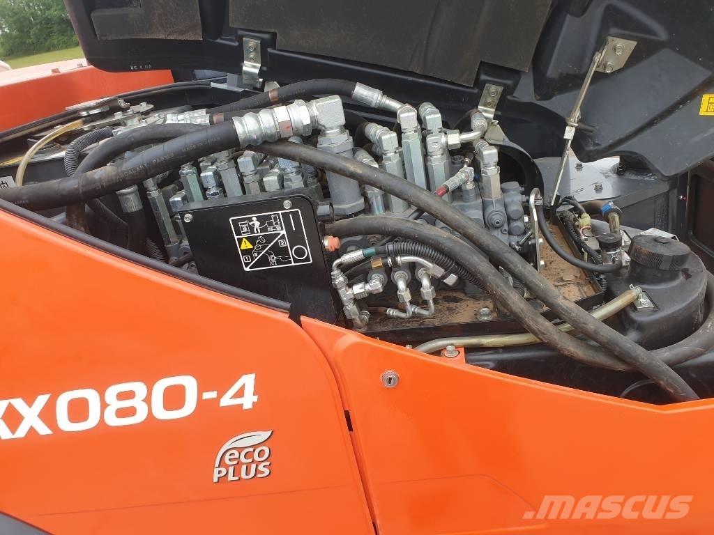 Kubota KX 080-4 Средни екскаватори 7т - 12т