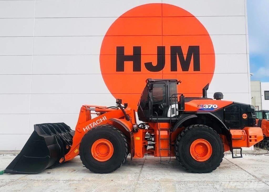 Hitachi ZW 370-6 Колесни товарачи