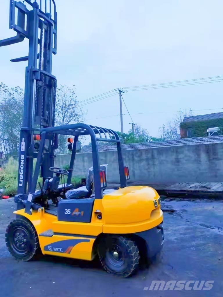 LiuGong CPC 35 Дизелови камиони