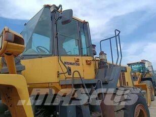 Komatsu WA 470-3 Колесни товарачи