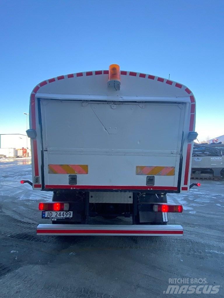 Scania 124 C 360 Цистерна