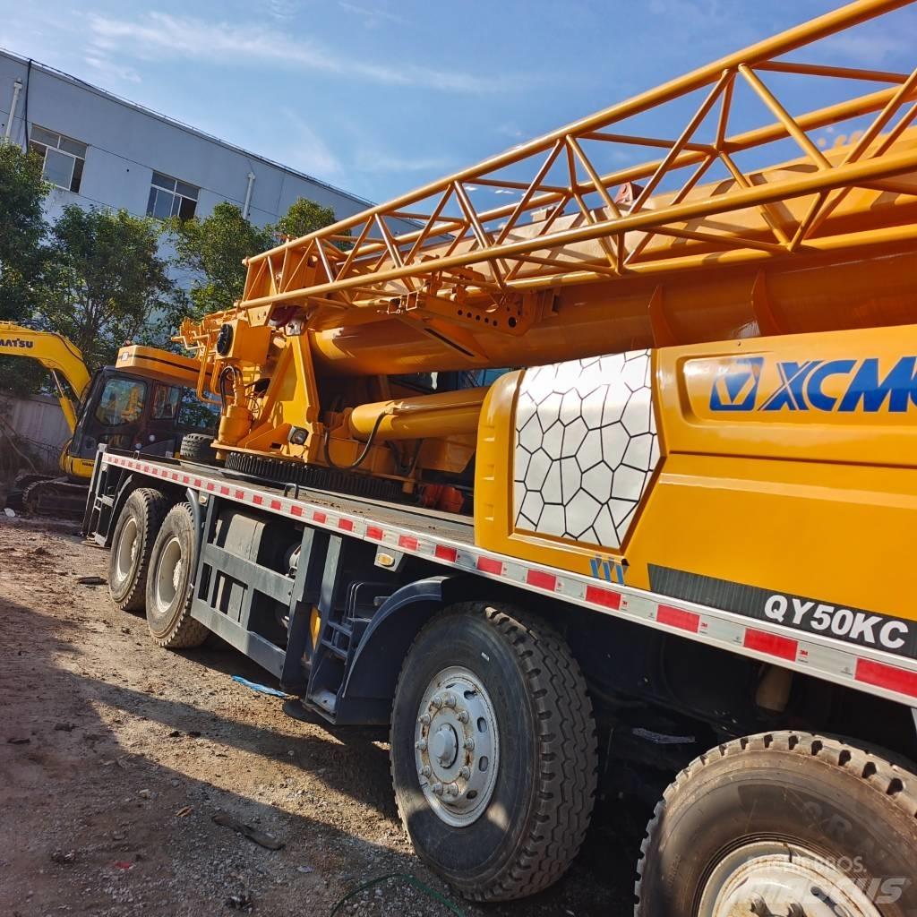 XCMG QY 50 K Всъдеходни кранове